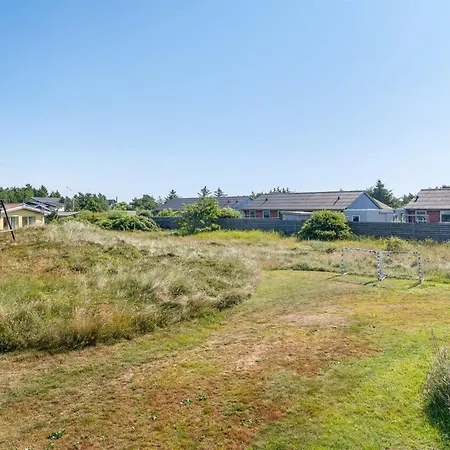 Dom wakacyjny Tameran - 700m From The Sea By Interhome