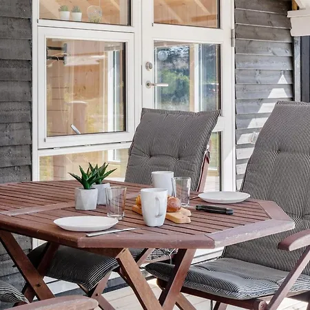 Tameran - 700m From The Sea By Interhome *