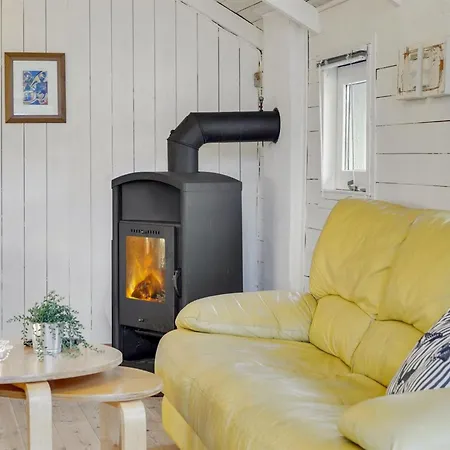 Tameran - 700m From The Sea By Interhome *
